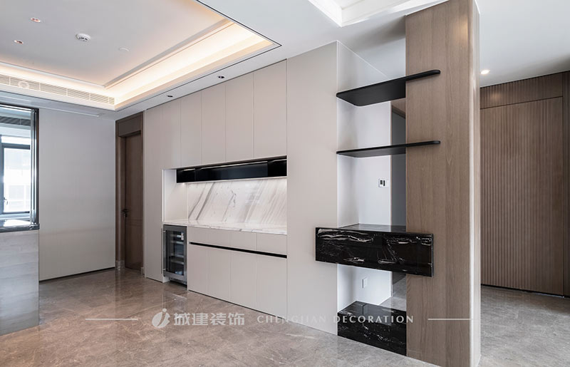 1724037647504703.jpg 04.jpg